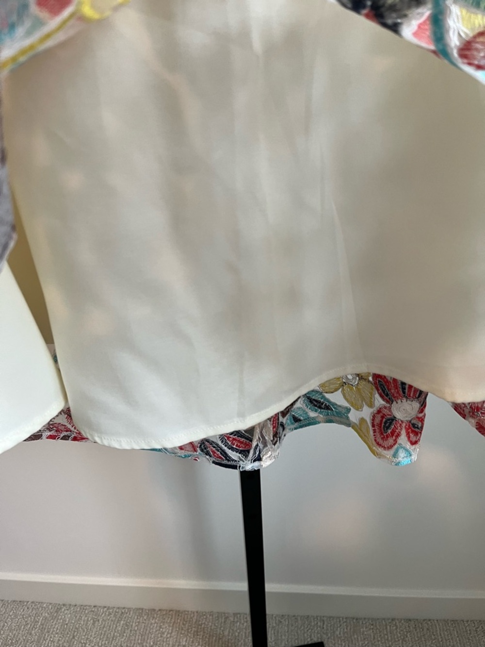 Anthropologie Eva Franco Floral Embroidered Midi Skirt Sz 10 A-Line Mesh Overlay - Picture 9 of 16
